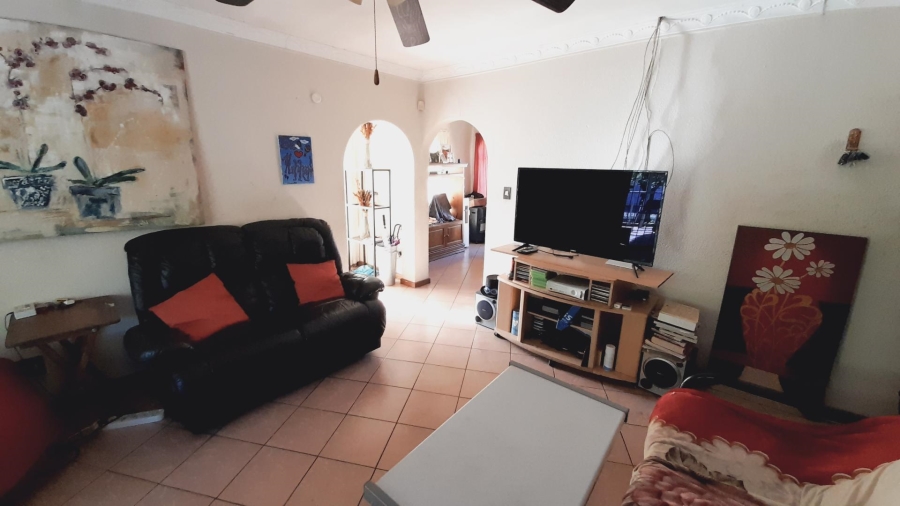 3 Bedroom Property for Sale in Ifafi North West